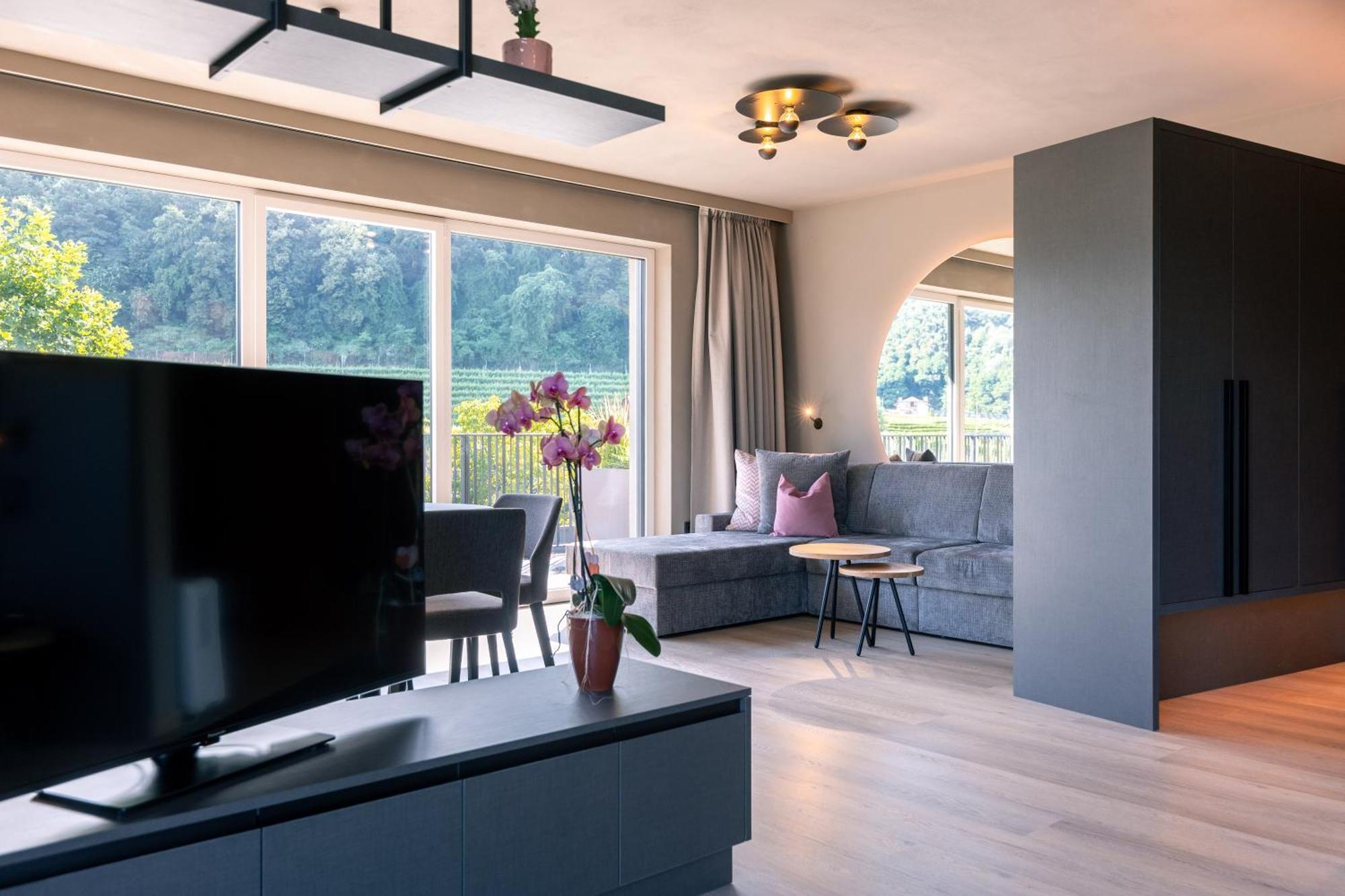 Belia Lofts - Adults Only - Apartments Eppan an der Weinstraße Eksteriør billede