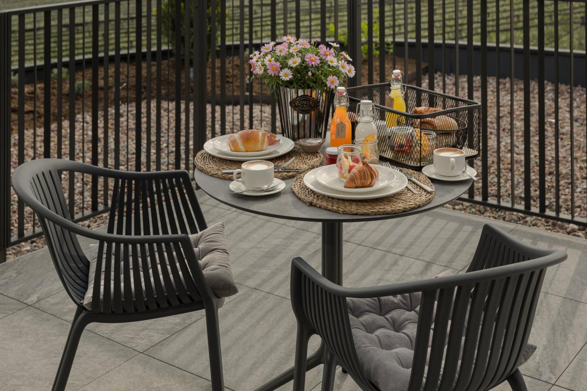 Belia Lofts - Adults Only - Apartments Eppan an der Weinstraße Eksteriør billede