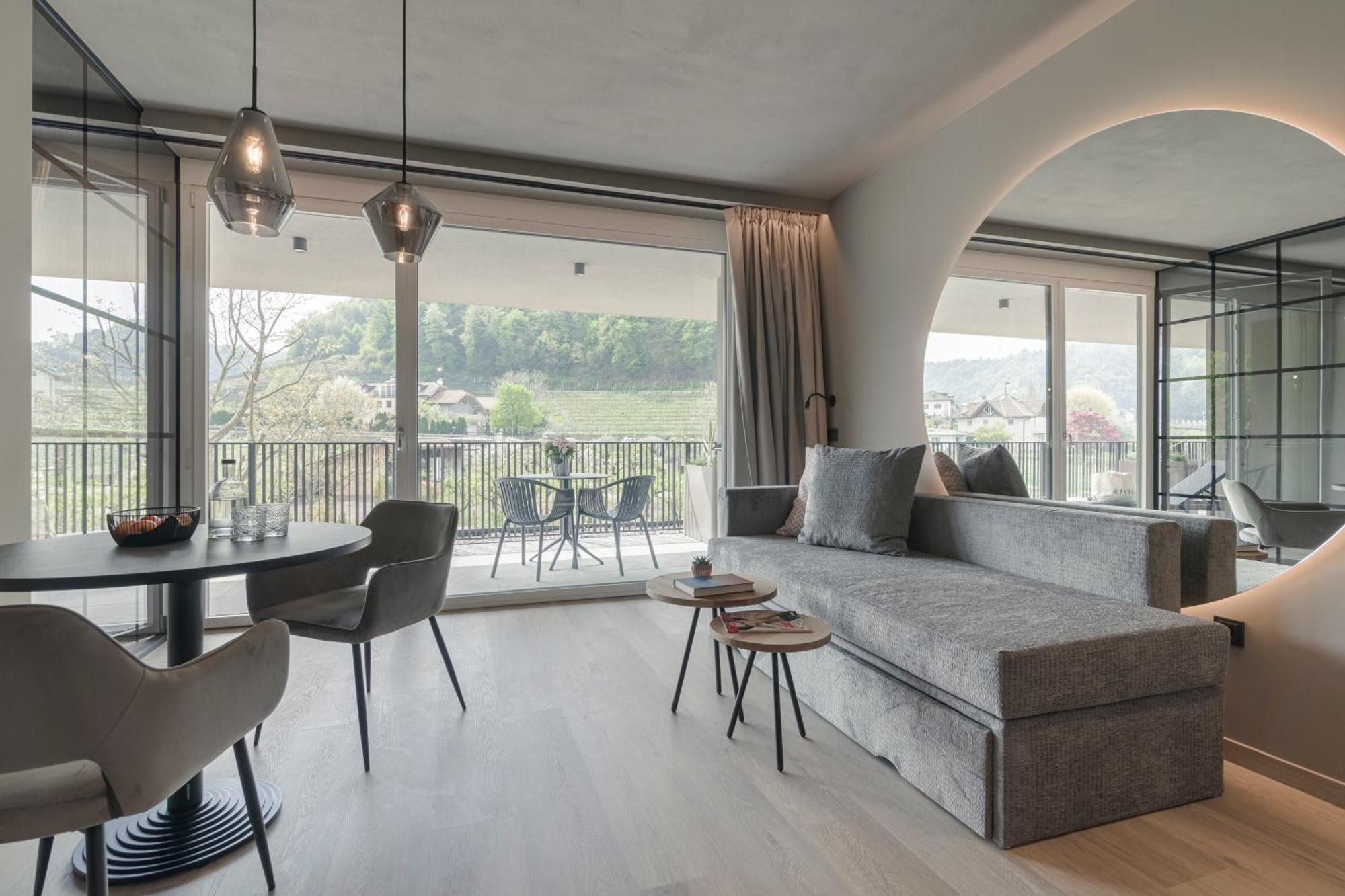 Belia Lofts - Adults Only - Apartments Eppan an der Weinstraße Eksteriør billede
